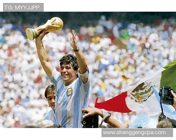 传奇对决 老一代足球巨星重燃赛场激情再现经典辉煌 传奇对决 老一代足球巨星重燃赛场激情再现经典辉煌