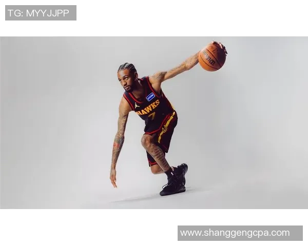 头顶扎小辫子球星的独特风格与赛场表现揭秘 头顶扎小辫子球星的独特风格与赛场表现揭秘