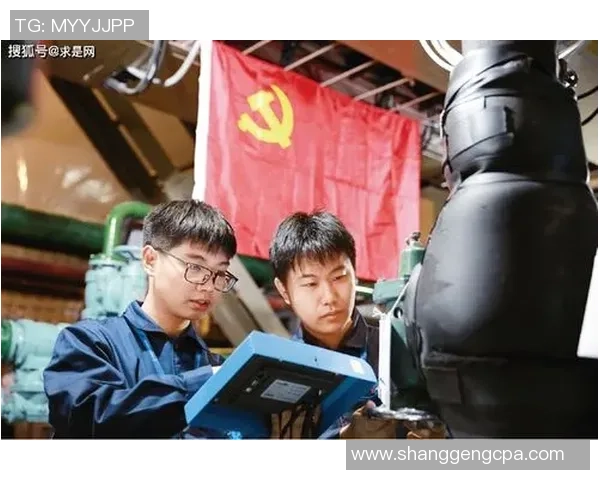 球星铜像见证俱乐部辉煌历史与永恒荣耀精神传承